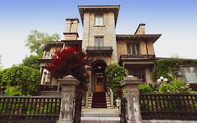 Rosemount Inn